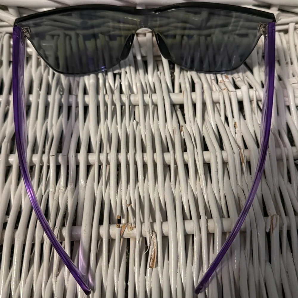 Purple Reflective Sunglasses